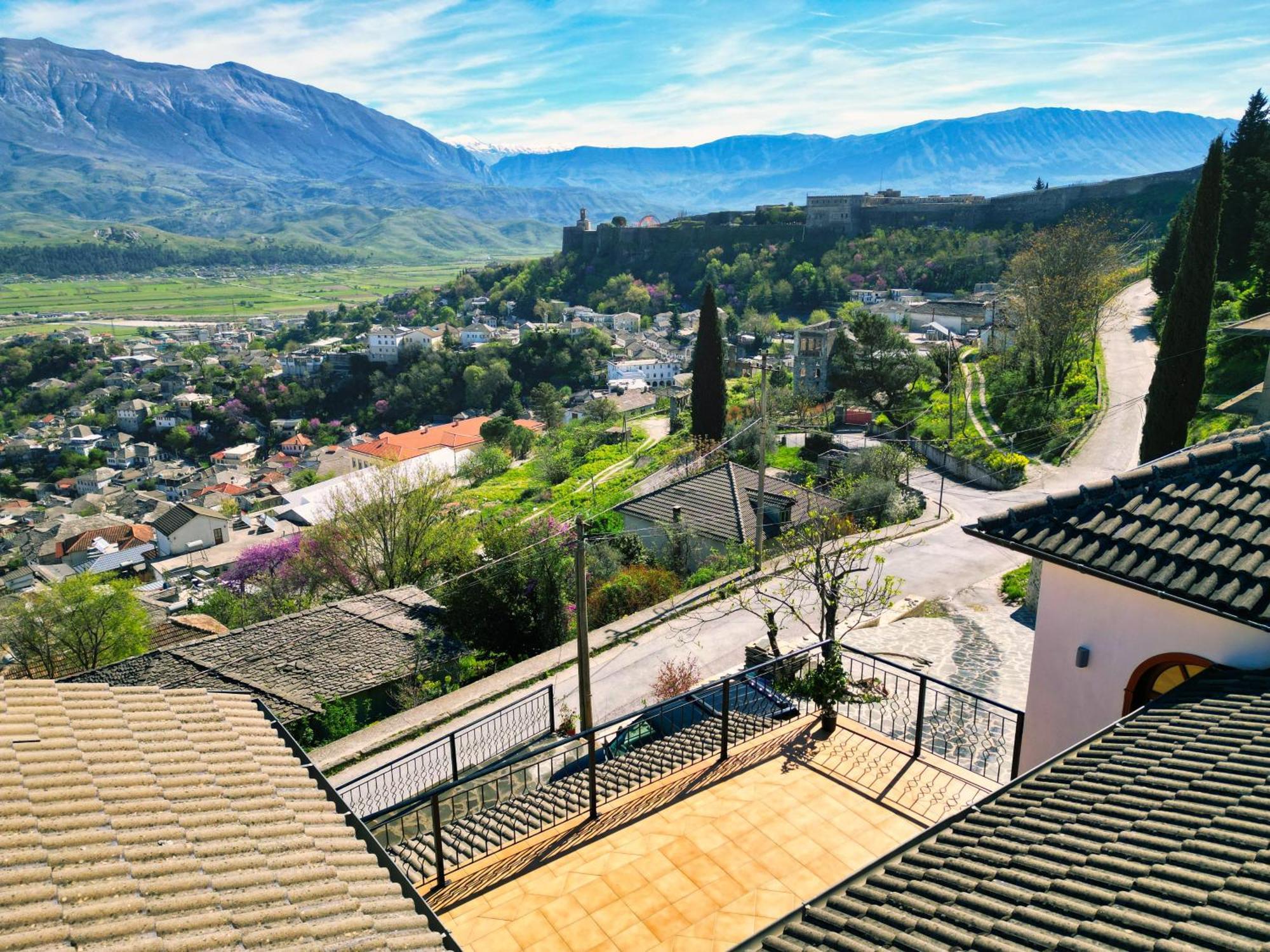 Emblematic House Apartment 4 Gjirokastër Esterno foto