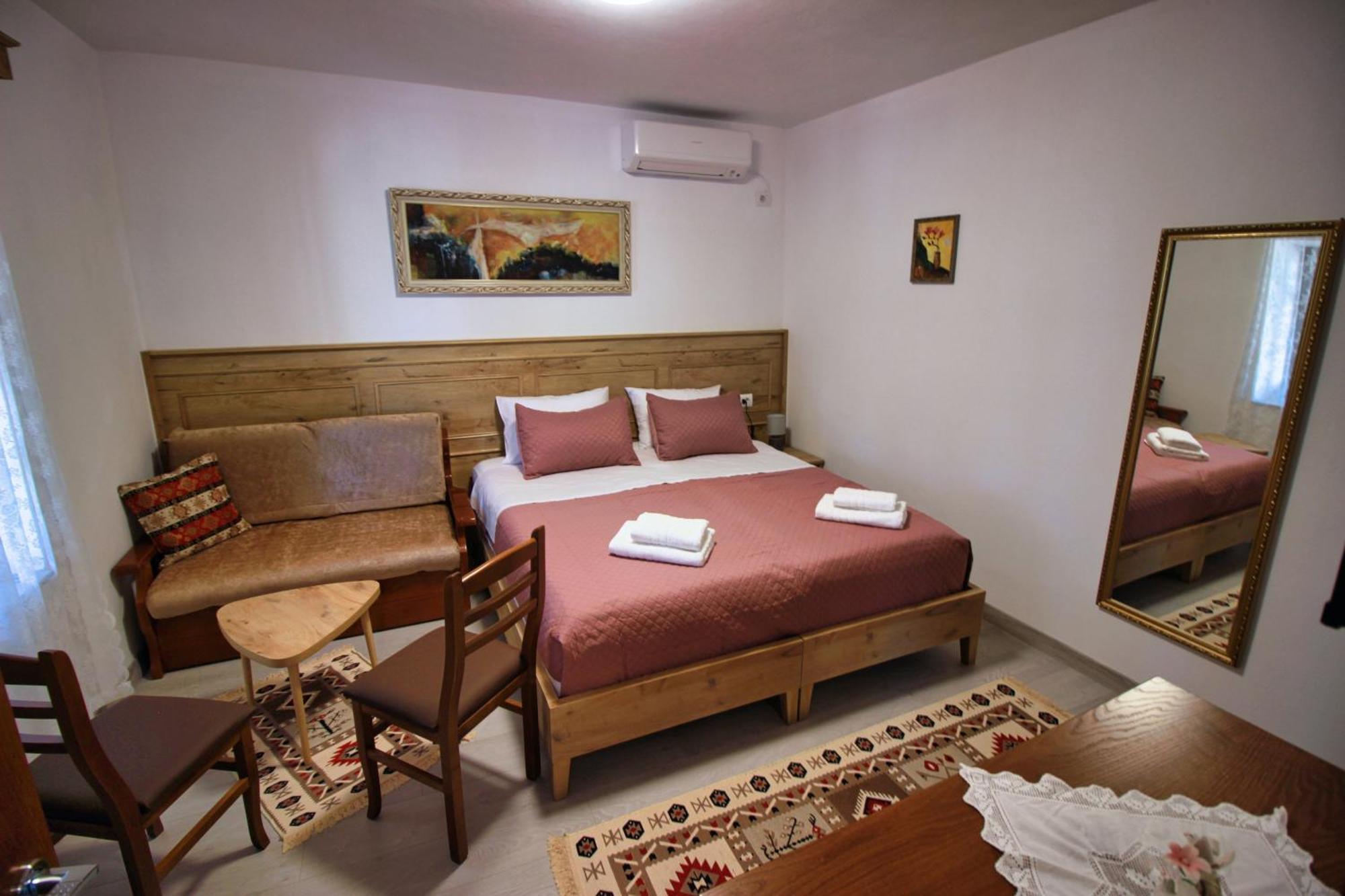 Emblematic House Apartment 4 Gjirokastër Esterno foto