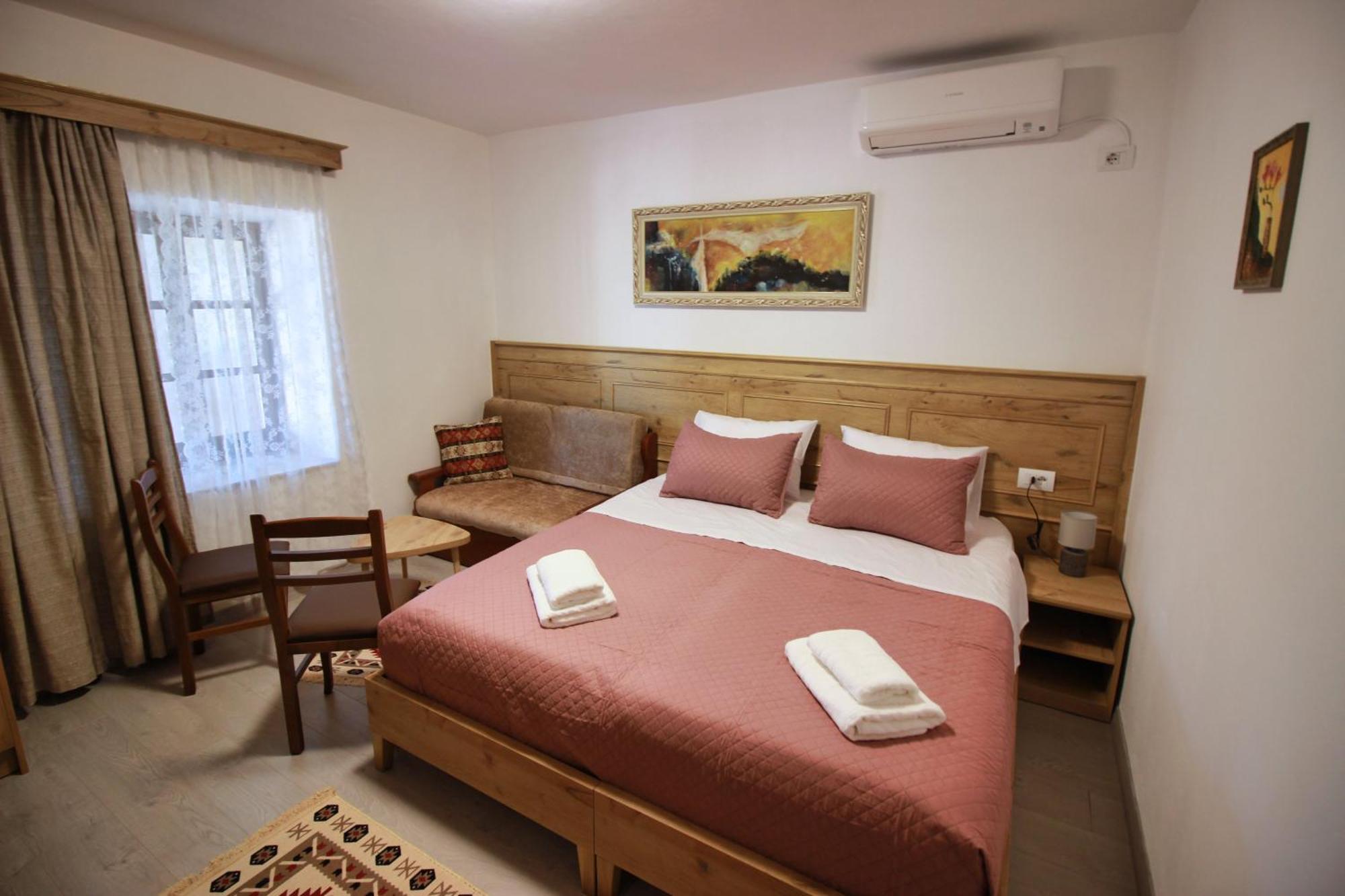 Emblematic House Apartment 4 Gjirokastër Esterno foto